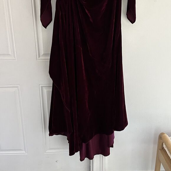 The Pyramid Collection Velvet Maxi Dress Size Medium Red Goth Fairygoth Vamp - Picture 5 of 16